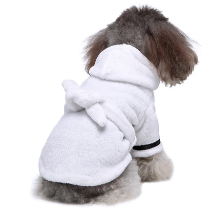 Pyjama en serviette pour chien avec capuche – Confort luxueux et absorption à séchage rapide !